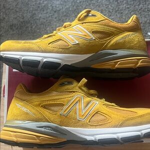 New Balance Men's Mustard Yellow Sneakers